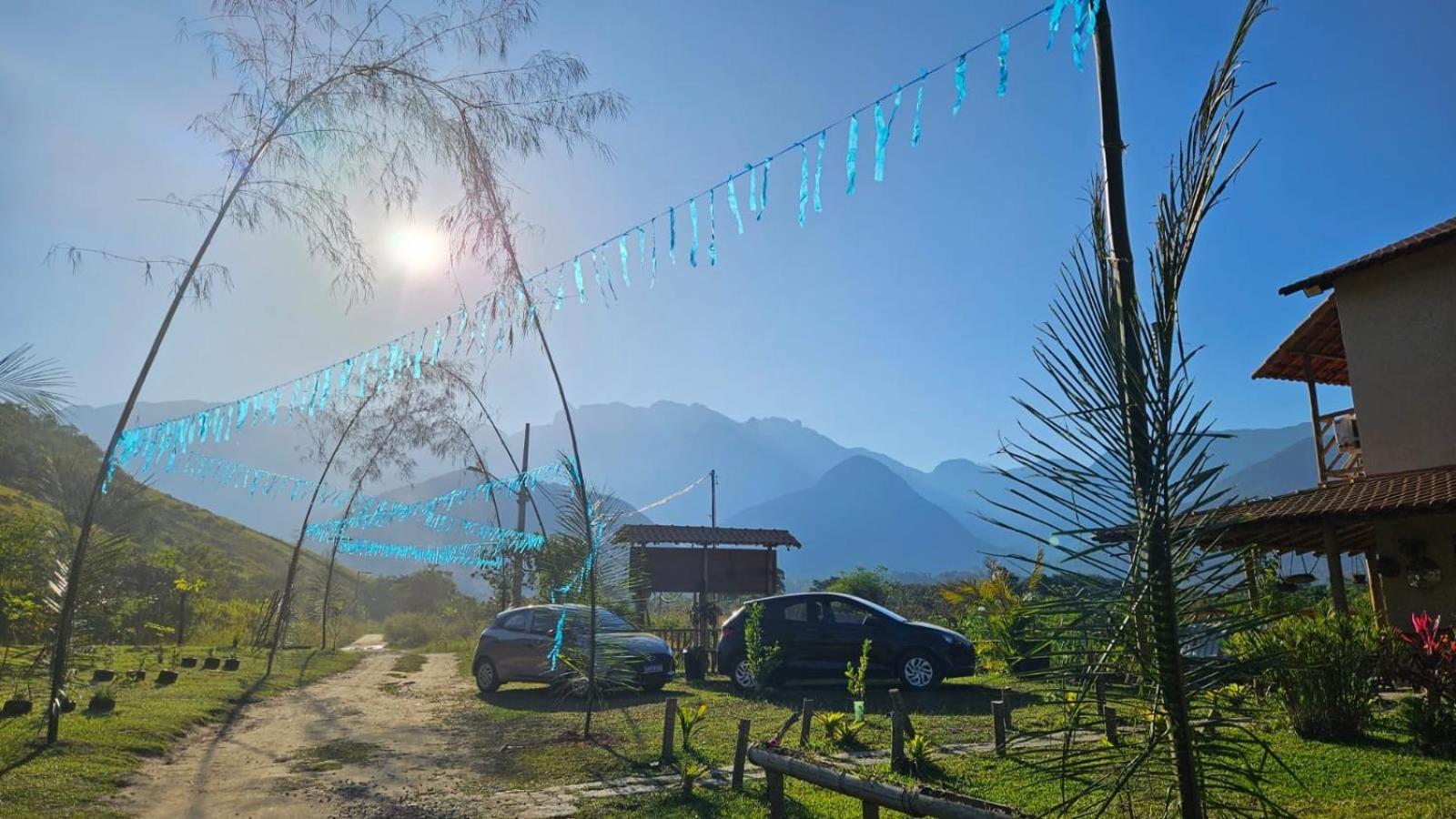 Pousada Camping Dos Ypes グアピミリム エクステリア 写真